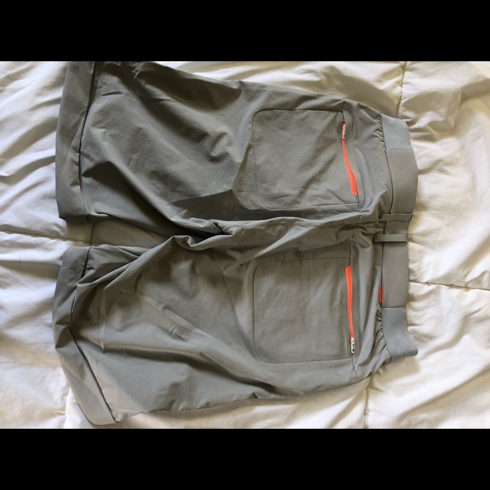 KJUS ladies shorts